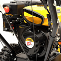 Бензиновая снегоуборочная машина SBM 610, 212cc, ручной старт, фара// Denzel Бензиновая снегоуборочная машина SBM 610, 212cc, ручной старт, фара// Denzel